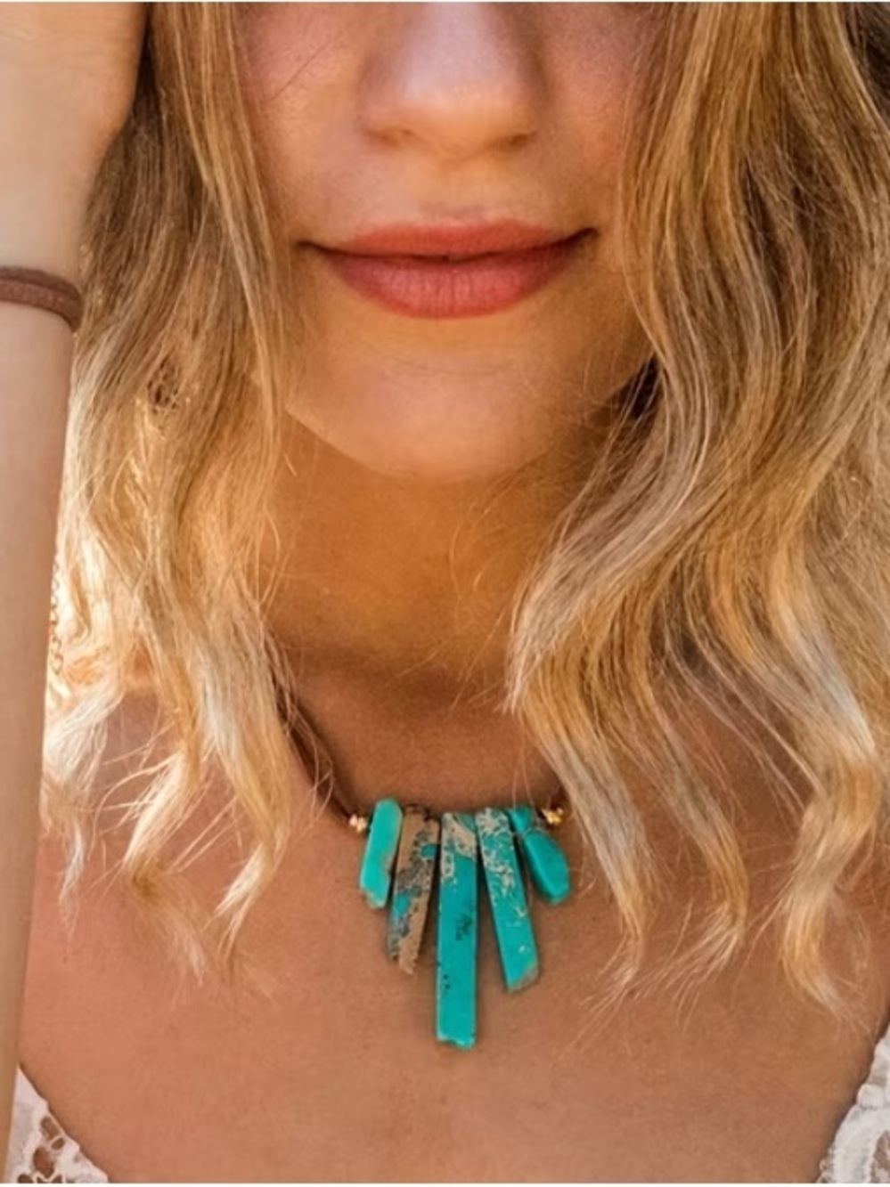 OCEAN STONE Pendant Necklace